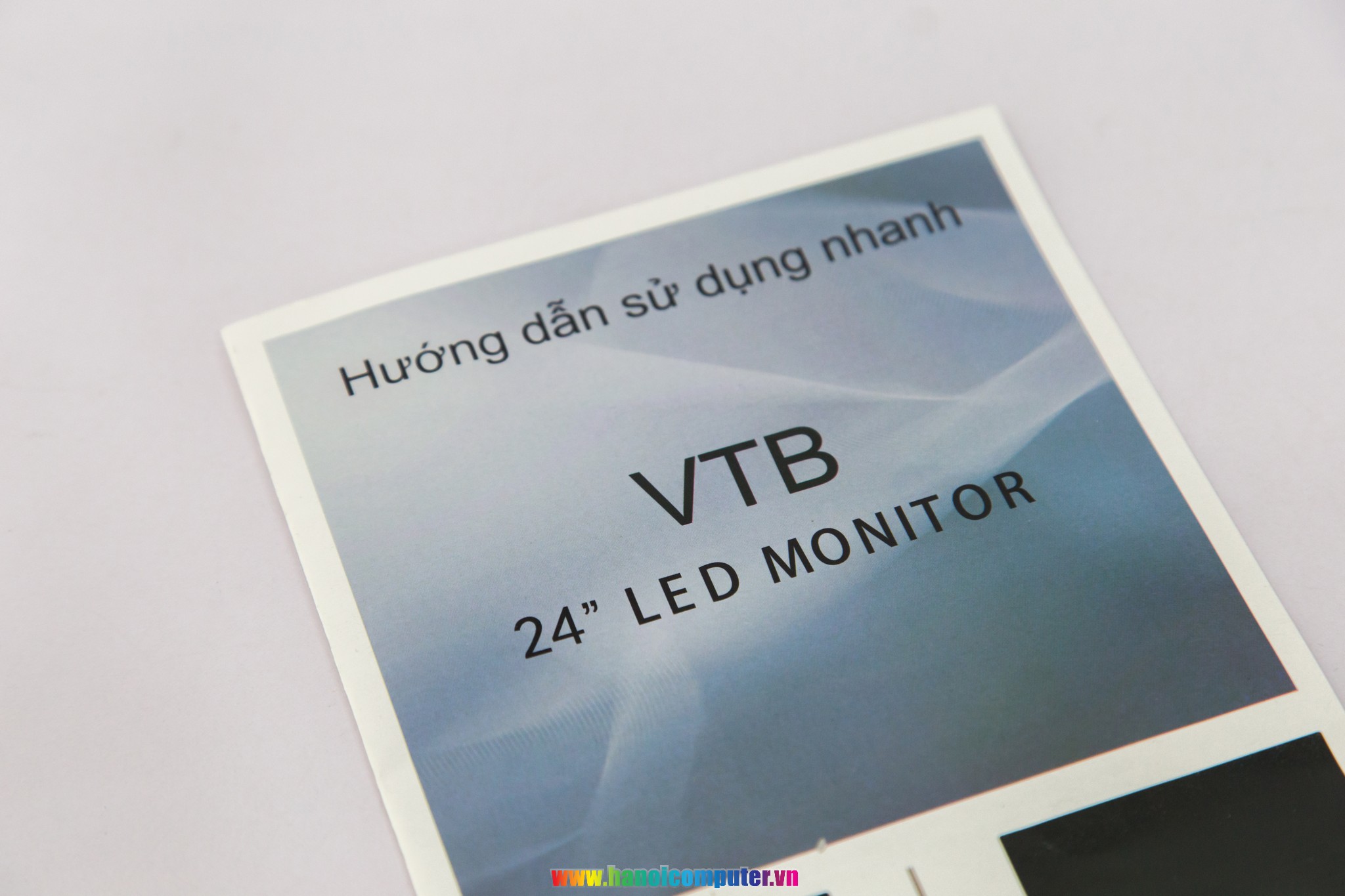 Màn hình 24 inches của VTB 8